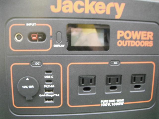 Jackery Portable Power 1000