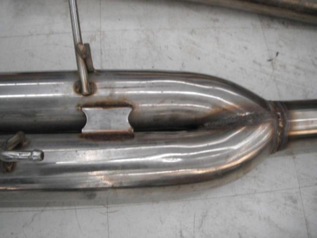 Unknown Manufacturer
Dual out straight muffler