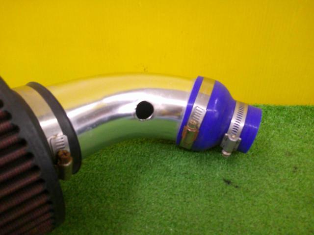 Unknown Manufacturer
Air cleaner