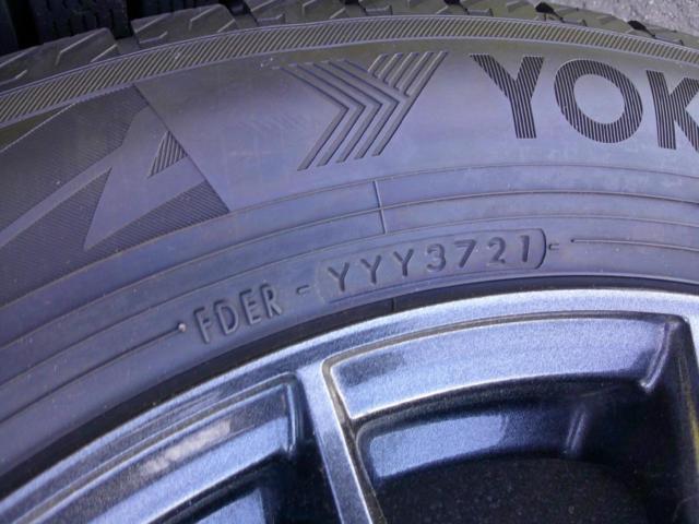 YOKOHAMA iceGUARD iG70  + weds VELVA SPORT