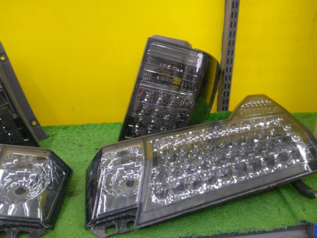 TYC LEDスモークテールレンズ 