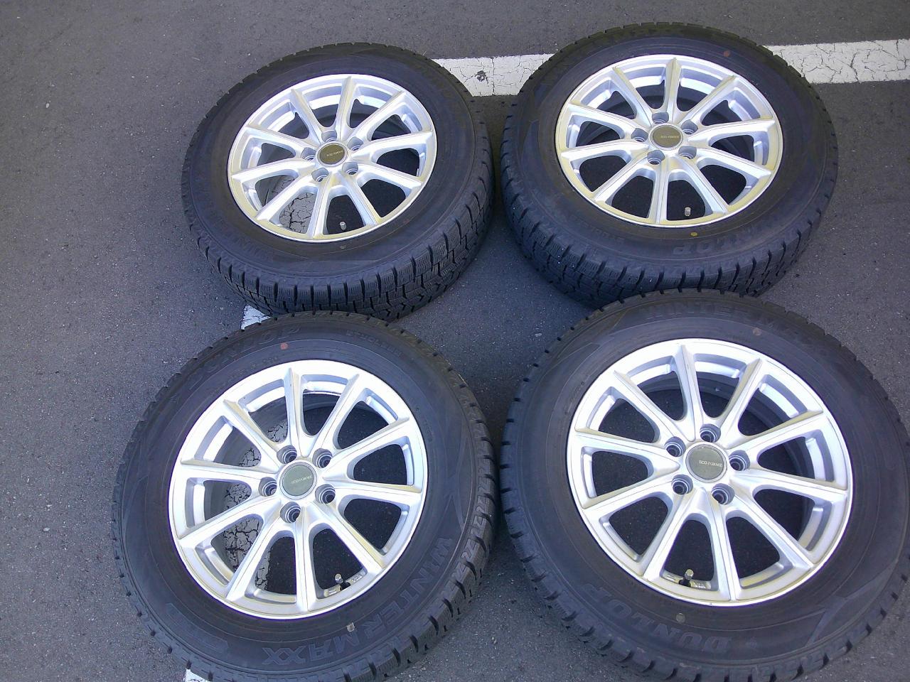 DUNLOP WINTERMAXX WM02 + BRIDGESTONE ECO FORME SE-15