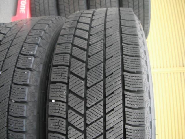 BRIDGESTONE BLIZZAK VRX3 + ECO FORME SE-20