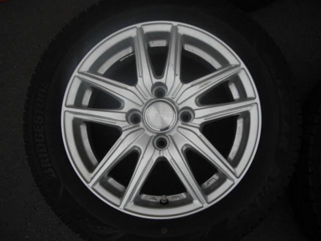 BRIDGESTONE BLIZZAK VRX3 + ECO FORME SE-20