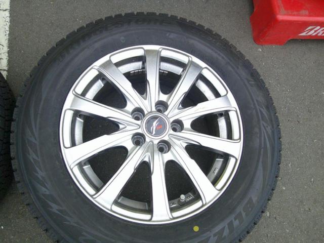 BRIDGESTONE BLIZZAK VRX2 + weds Fang VS5