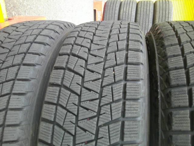 BRIDGESTONE BLIZZAK DM-V1 + BRIDGESTONE ECO FORME CRS15