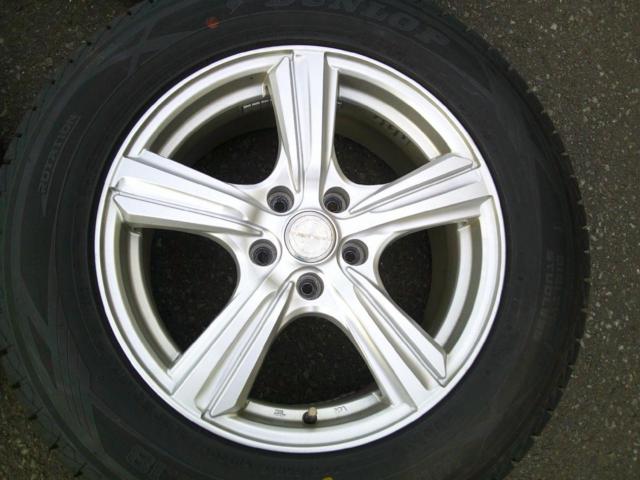 DUNLOP WINTERMAXX SJ8+ +DUNLOP VIOLENTO KS
