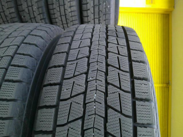 DUNLOP WINTERMAXX SJ8+ +DUNLOP VIOLENTO KS