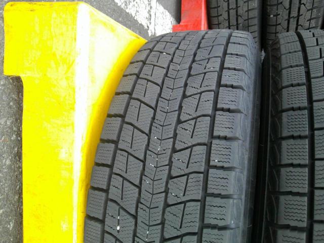 DUNLOP WINTERMAXX SJ8+ +DUNLOP VIOLENTO KS