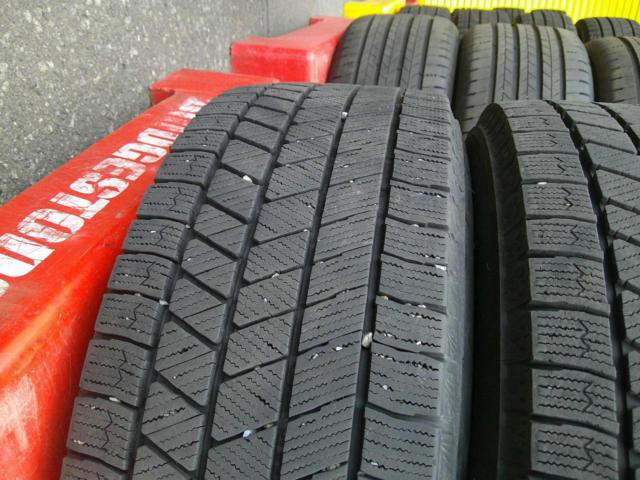 BRIDGESTONE BLIZZAK VRX3 + weds VELVA SPORT