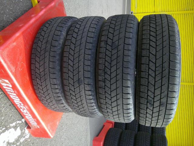 BRIDGESTONE BLIZZAK VRX3 + 日産クリッパーリオ純正ホイール