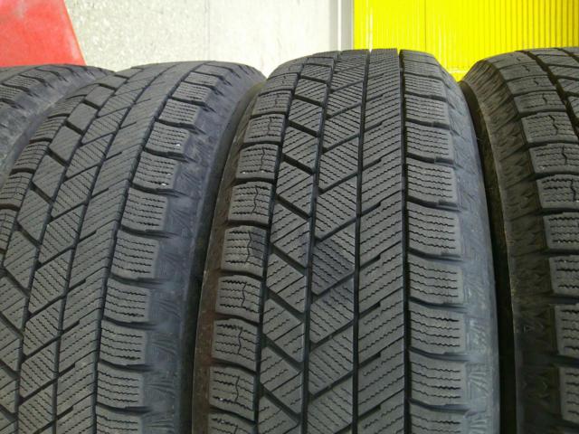 BRIDGESTONE BLIZZAK VRX3 + 日産クリッパーリオ純正ホイール
