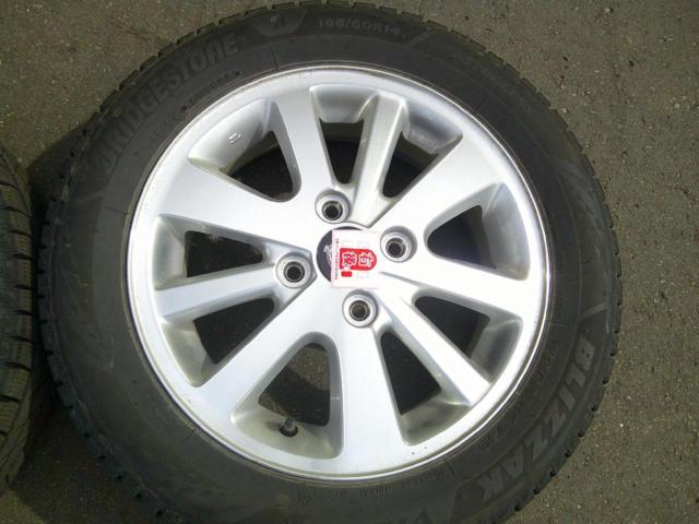 BRIDGESTONE BLIZZAK VRX3 + 日産クリッパーリオ純正ホイール