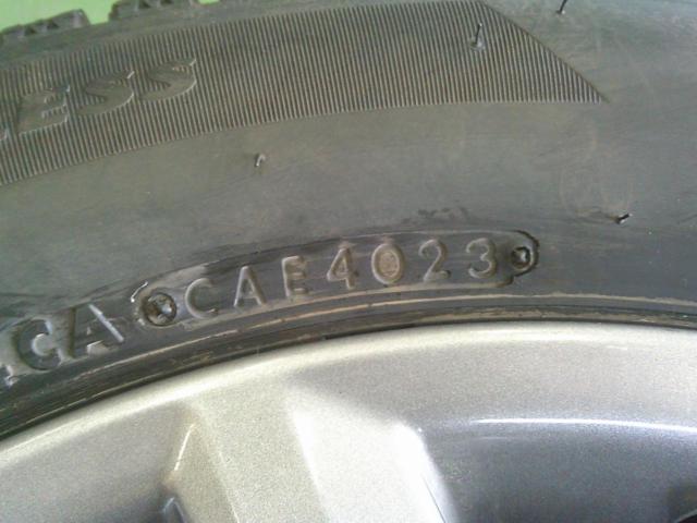 BRIDGESOTNE BLIZZAKVRX2 + トヨタ 160系カローラフィールダー純正ホイール