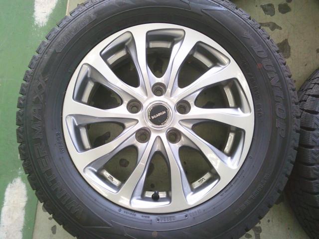DUNLOP WINTERMAXX WM02 + BRIDGESTONE BALMINUM TR10