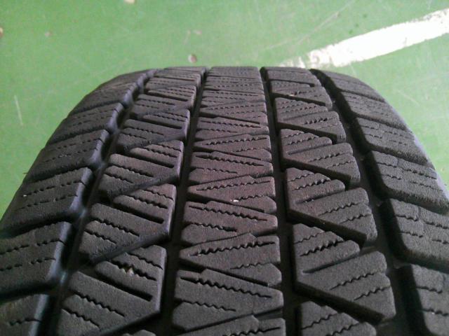 BRIDGESTONE BLIZZAK DM-V3 + weds VELVA SPORT