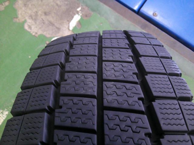 DUNLOP WINTERMAXX LV01 + weds WILD CRUISING NT01