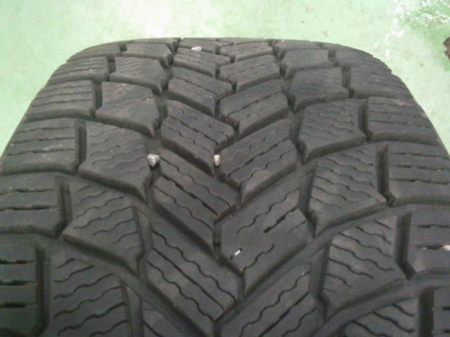 MICHELIN X-ICE SNOW + MARUKA SERVICE RMP RACING R50