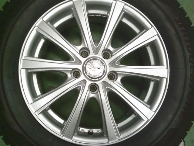 BRIDGESTONE BLIZZAK VRX2 + INTER MILANO VEX SN-10R
