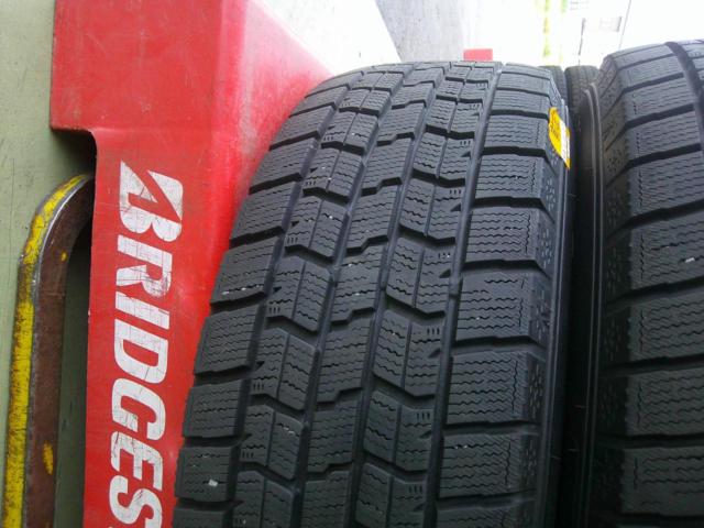 GOODYEAR ICE NAVI7  + BADX 632  LOXARNY SPORT RS-10