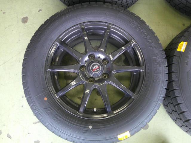GOODYEAR ICE NAVI7  + BADX 632  LOXARNY SPORT RS-10
