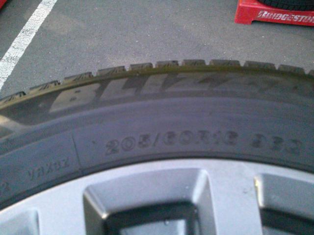 BRIDGESTONE BLIZZALK VRX3  + Modulo ME-025