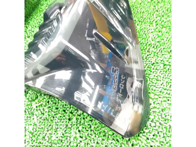 メーカー不明 ハイラックス GUN125系 テールレンズ