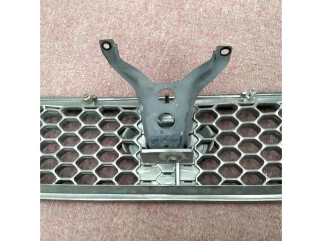 【スバル純正】レガシィ B4 BE5後期 D型純正 フロントグリル