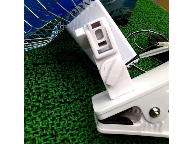 Jet Inoue
MINIRoomFan
8-inch fan