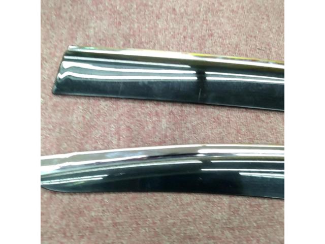 LEXUS genuine?
LS460
Door visors for later models
