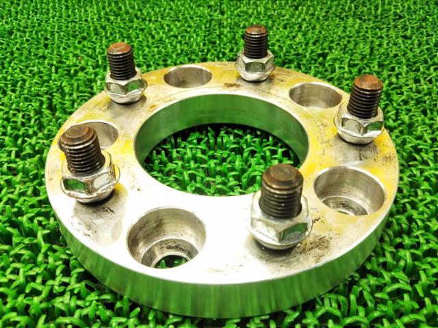 DIGICAM
Wide tread spacer
20 mm