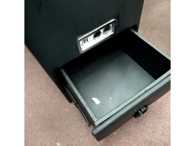メーカー不明 センターコンソールBOX アルファード20系後期