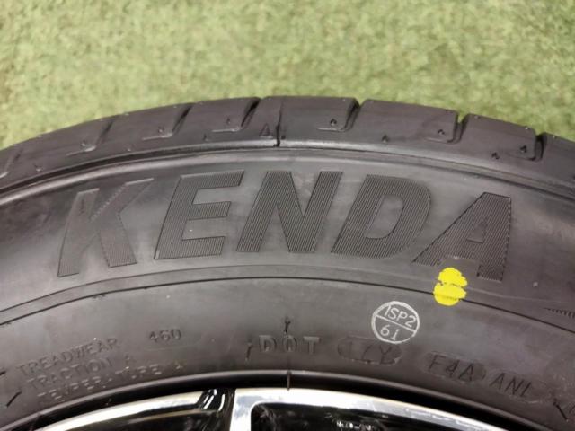 ☆9月お買い得品☆【人気のスマック☆タイヤラベル付きセット!】 SMACK +EK M1 + KENDA KENETICA ECO KR203
