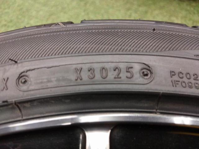 ☆9月お買い得品☆[114.3-5H] 【ラベル付き☆街乗りスポーツタイヤセット!】 LM SPORT CROSS10 + DUNLOP DIREZZA DZ102