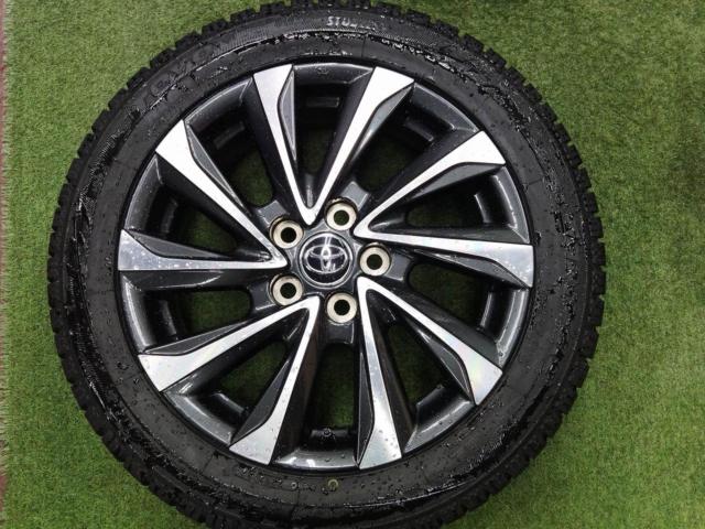 【人気☆スタッドレスセット!】 トヨタ ノア&ヴォクシー (ハイブリッド) S-Z グレード 純正 + TOYO OBSERVE GARIT GIZ 215/50R17 2023年モデル