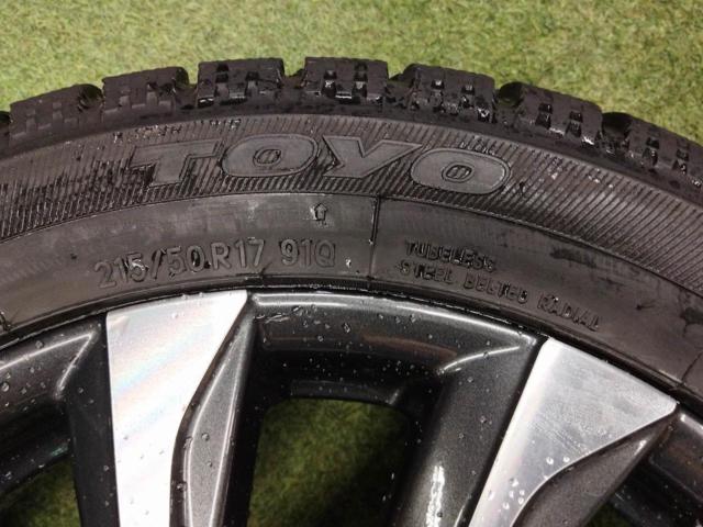【人気☆スタッドレスセット!】 トヨタ ノア&ヴォクシー (ハイブリッド) S-Z グレード 純正 + TOYO OBSERVE GARIT GIZ 215/50R17 2023年モデル