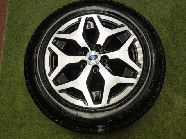 スバル純正 フォレスター SK系 純正ホイール+DUNLOP WINTERMAXX SJ8
