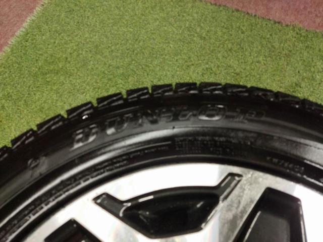 スバル純正 フォレスター SK系 純正ホイール+DUNLOP WINTERMAXX SJ8