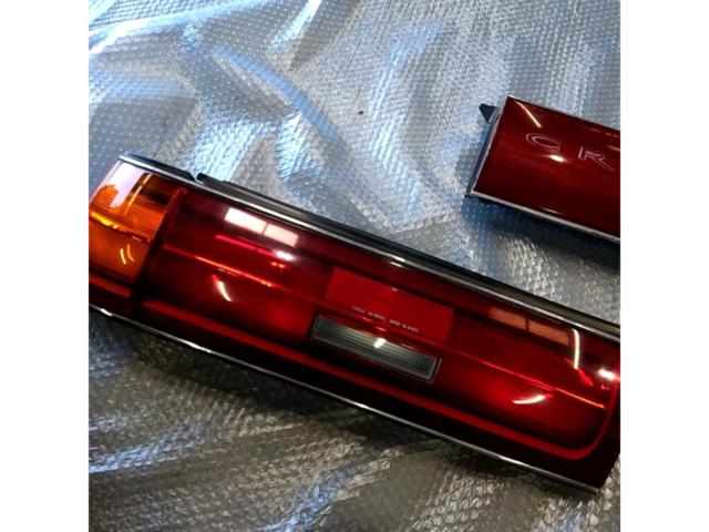 トヨタ純正  テールレンズ +  センターガーニッシュ クレスタ GX81/JZX81  後期