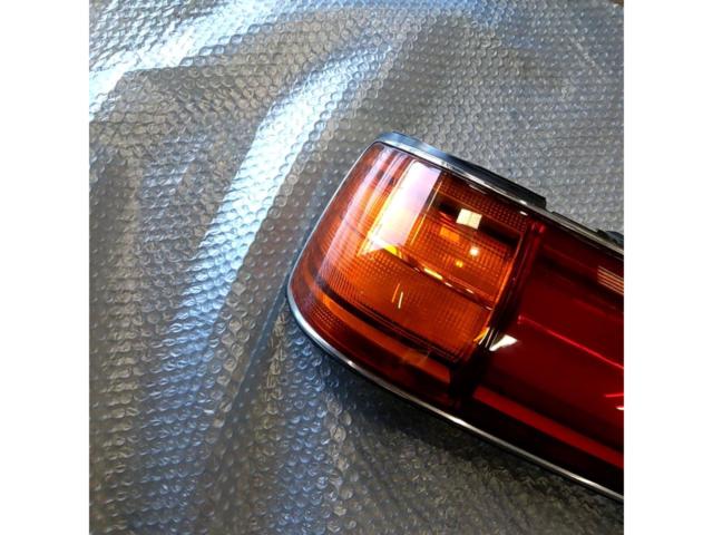トヨタ純正  テールレンズ クレスタ GX81/JZX81 後期 ※助手席側のみ