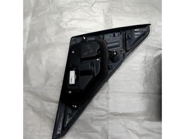 トヨタ純正 20系ヴェルファイア 純正テールレンズ ※運転席側のみ