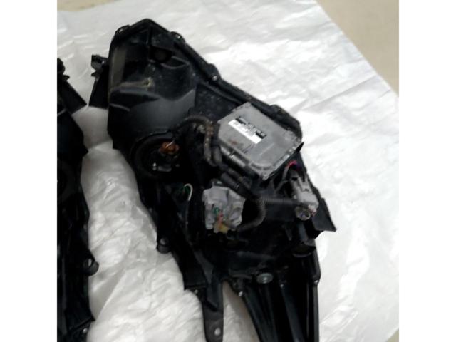 トヨタ 30系プリウス 前期 純正LEDヘッドライト