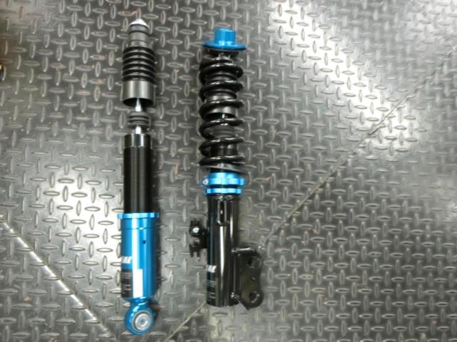 ☆ 未使用品 ☆ IDEAL(イデアル) Trueva(トゥルーヴァ) 車高調  【 MXPB10/MXPJ10/MXPB10(2WD) ヤリスクロス 】