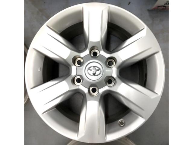 TOYOTA 150系ランドクルーザープラド前期純正ホイール