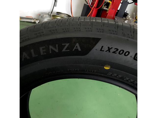 BRIDGESTONE ALENZA LX200