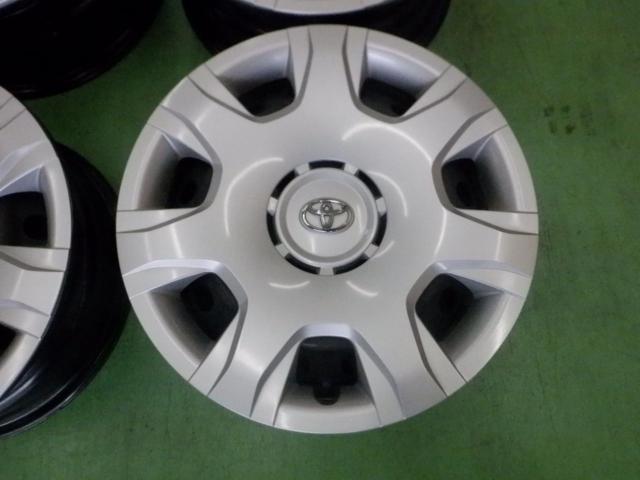 Toyota genuine
Hiace 200 series genuine steel wheels