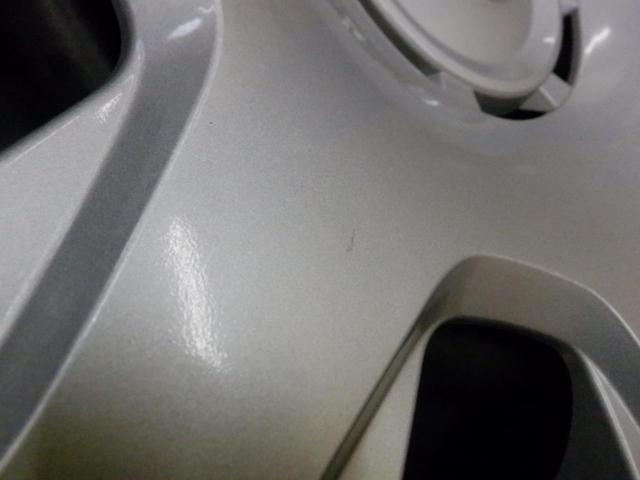 Toyota genuine
Hiace 200 series genuine steel wheels
