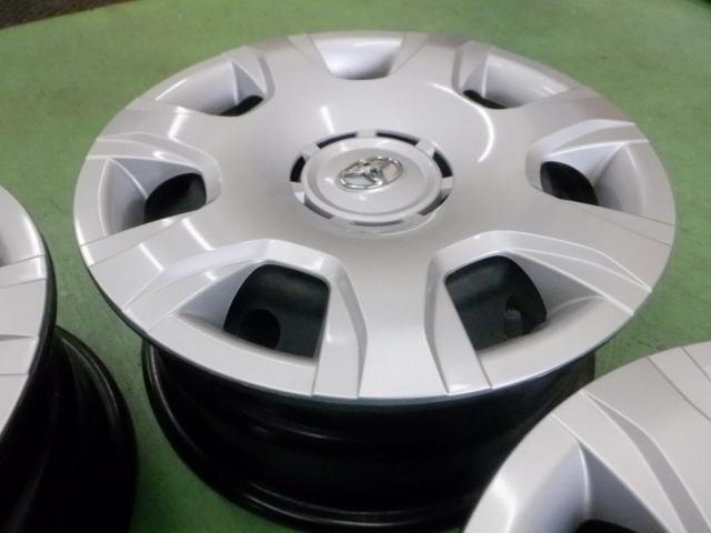 Toyota genuine
Hiace 200 series genuine steel wheels