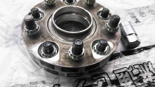 [Wake have] KICS
Wide tread spacer
Hub ring separate type