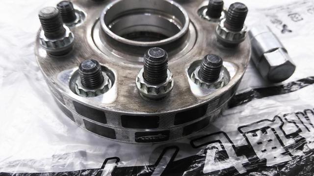 [Wake have] KICS
Wide tread spacer
Hub ring separate type